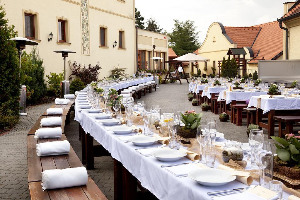 Vinarstvi U Kaplicky Hotell Zaječí Eksteriør bilde