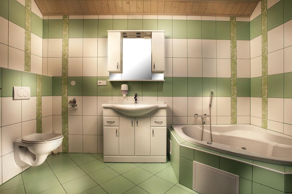 Vinarstvi U Kaplicky Hotell Zaječí Rom bilde